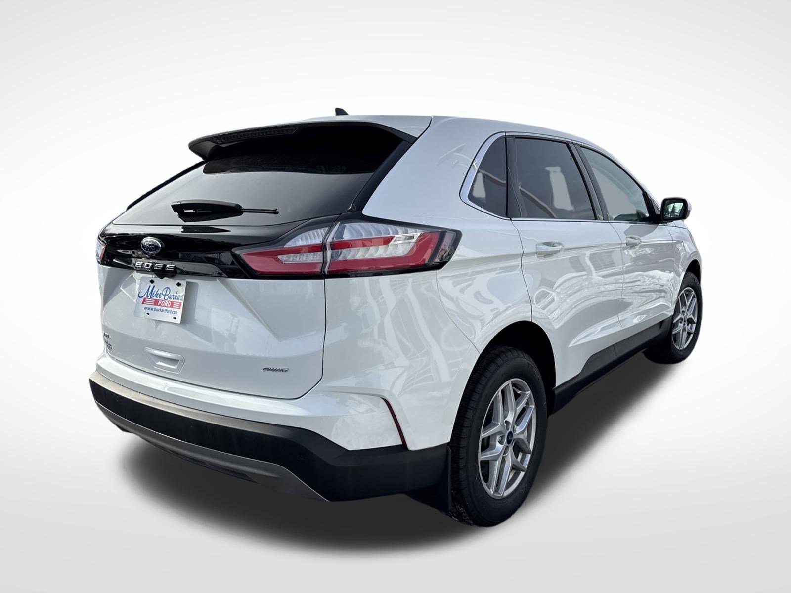 Used 2024 Ford Edge SEL image 7