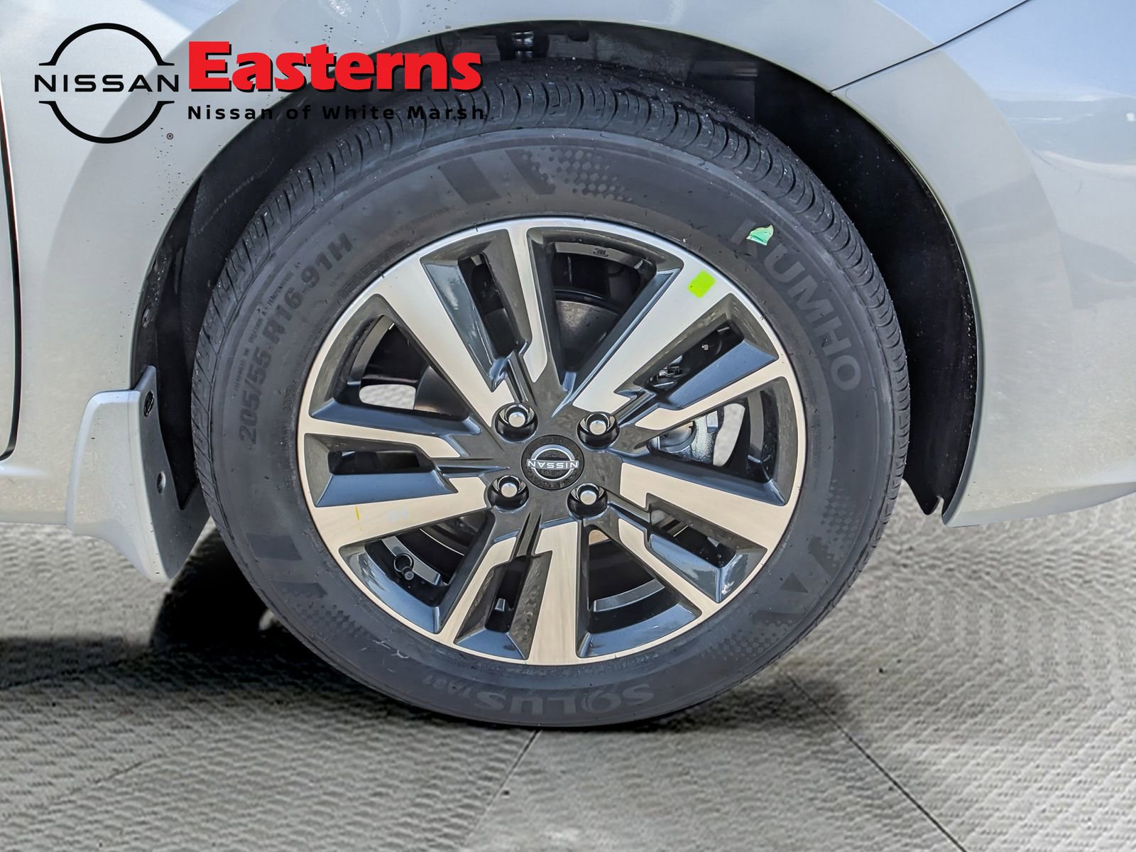 New 2025 Nissan Versa SV w/ Trunk Package image 27