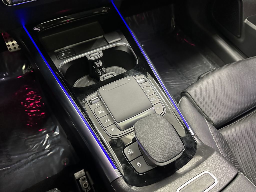 Certified 2022 Mercedes-Benz GLA 35 AMG 4MATIC image 33