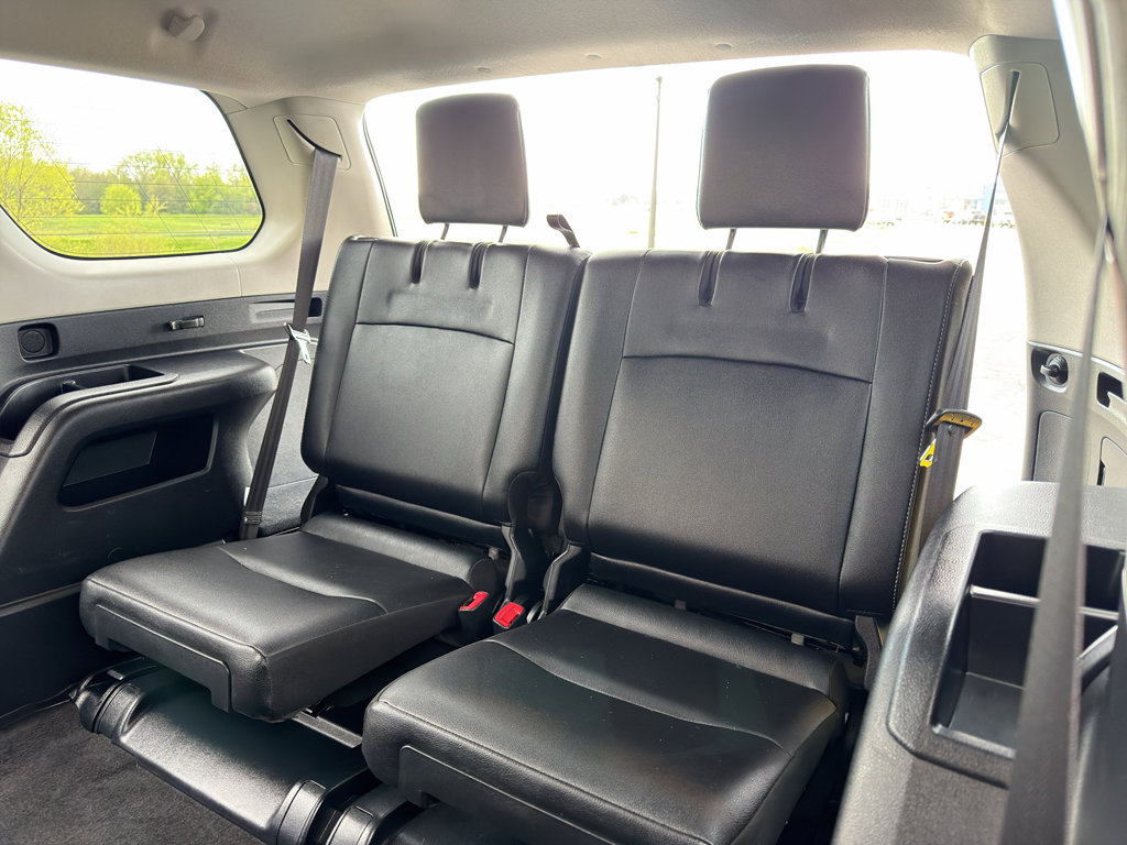 Used 2020 Toyota 4Runner SR5 Premium AWD/4WD image 38