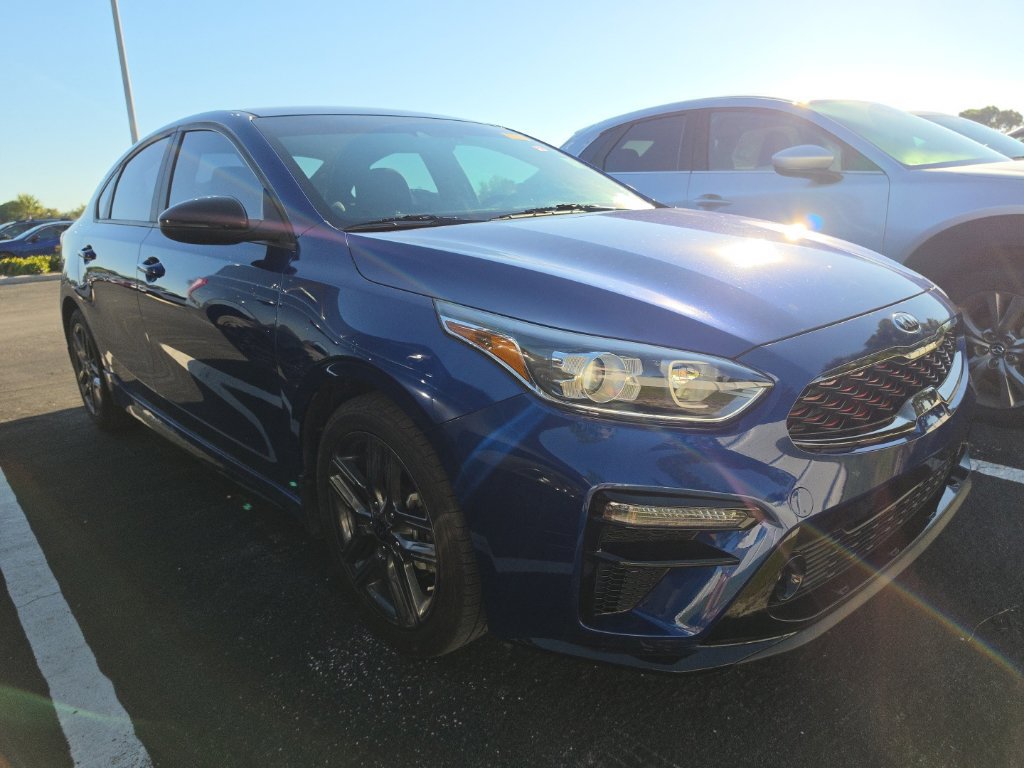Certified 2021 Kia Forte GT-Line FWD image 2