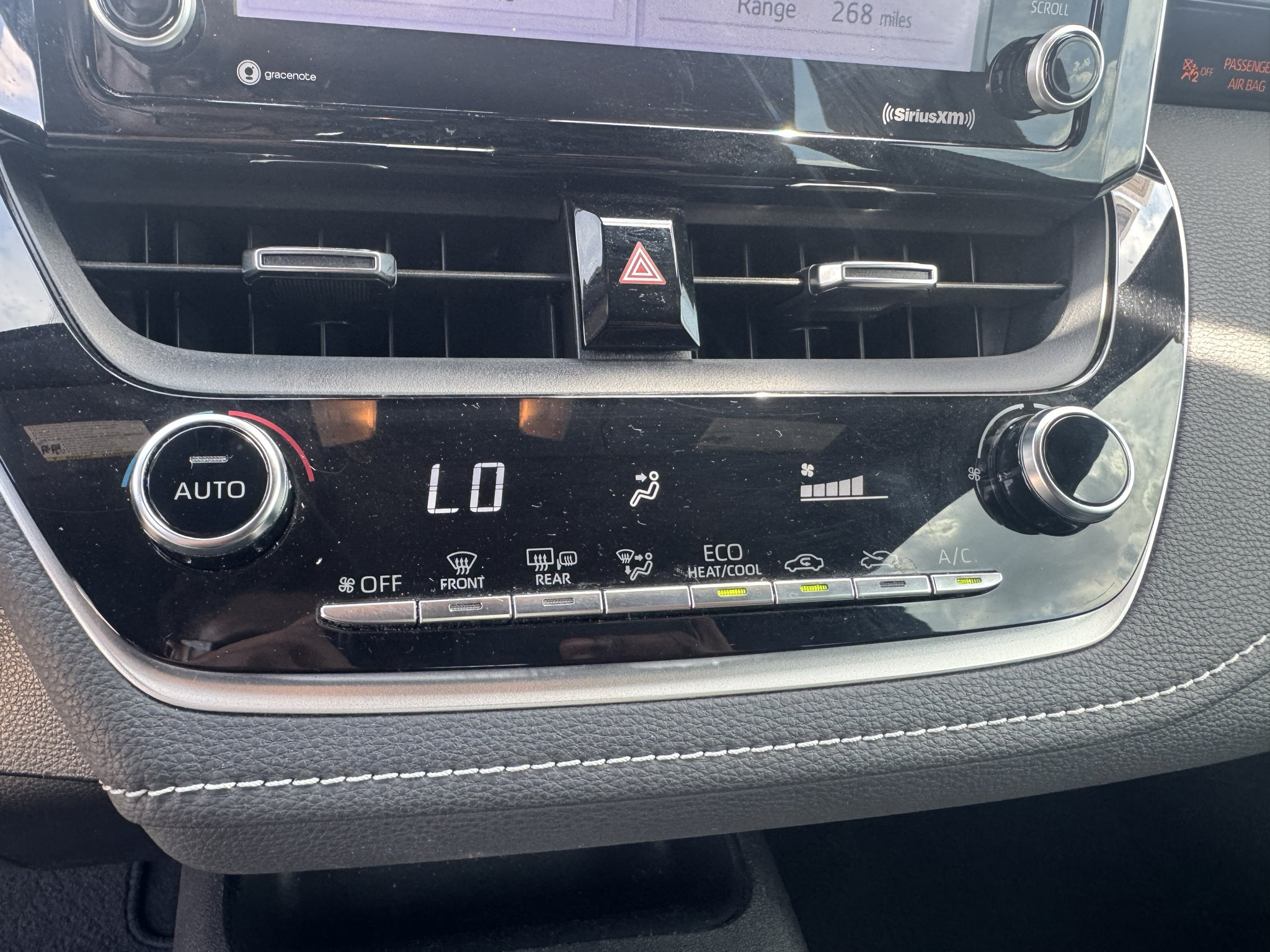 Used 2022 Toyota Corolla SE FWD image 20