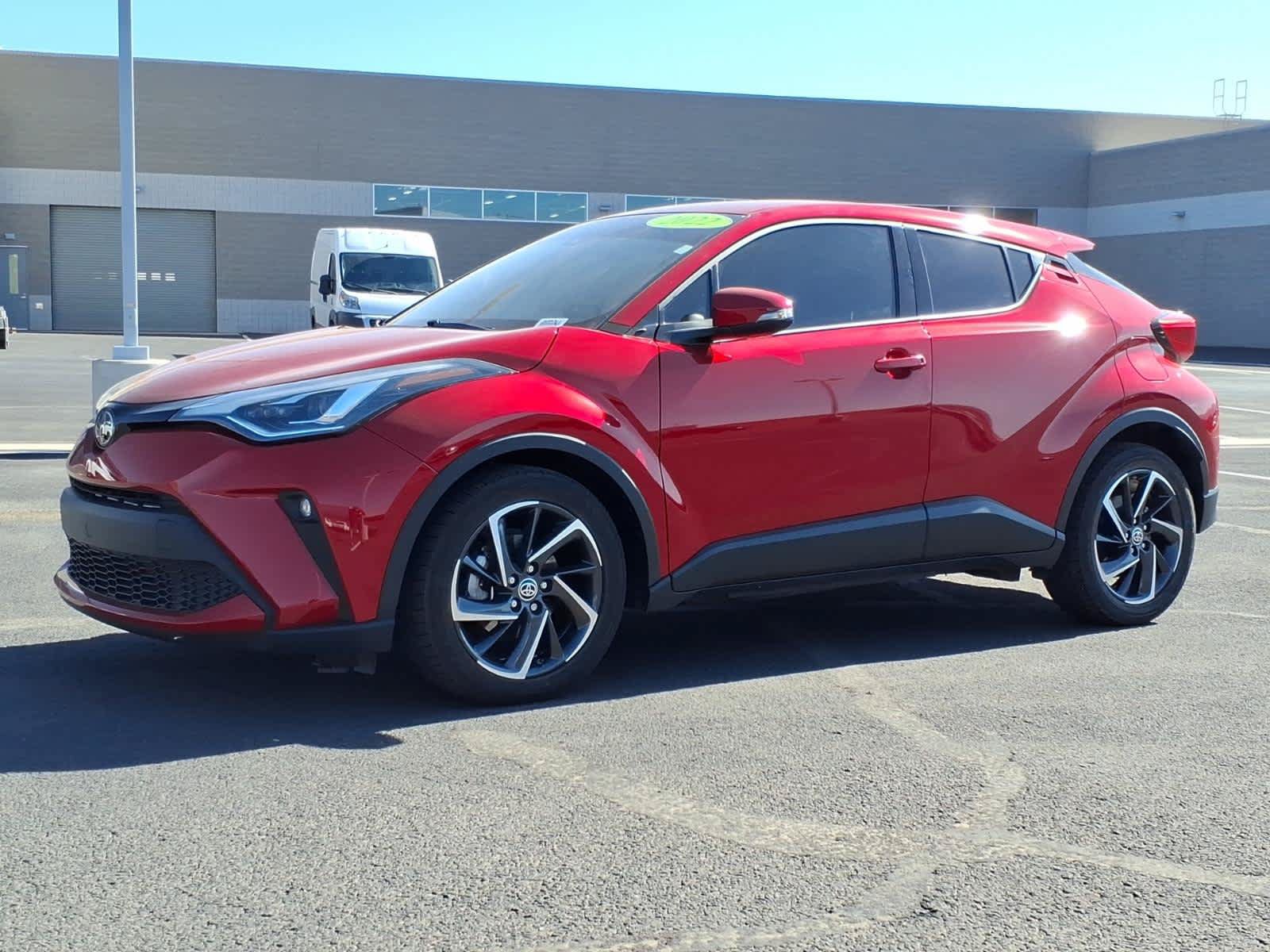 Used 2022 Toyota C-HR Limited FWD image 3