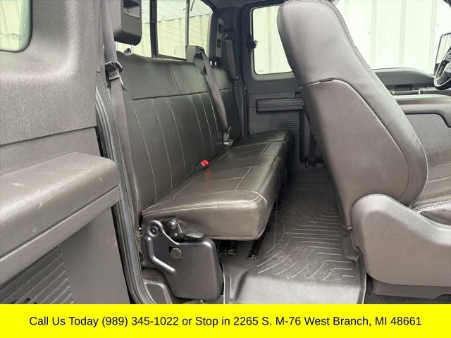 Used 2012 Ford F350 Lariat w/ Chrome Pkg image 28