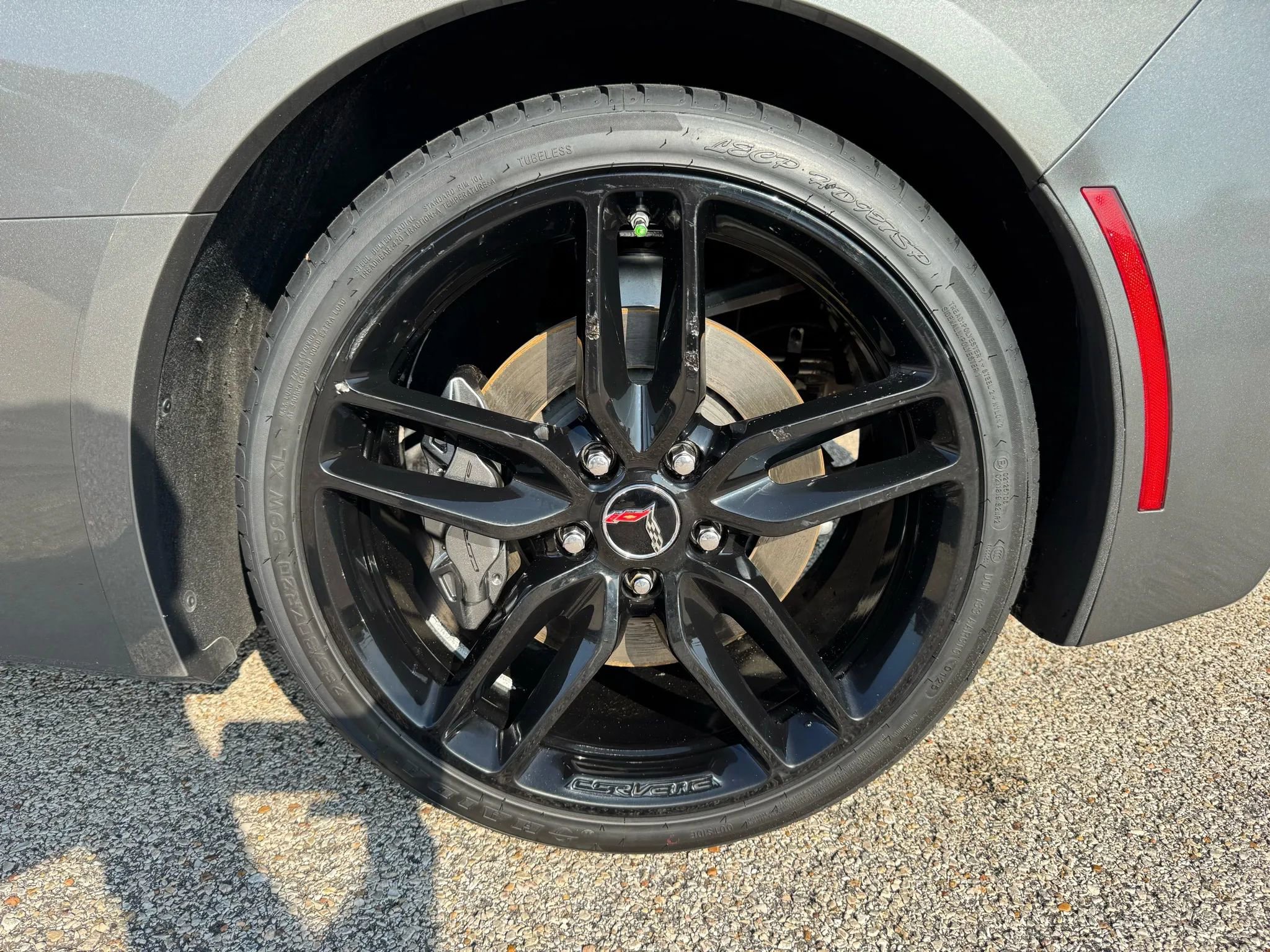 Used 2015 Chevrolet Corvette Stingray Coupe w/ ZF1 Appearance Package image 13