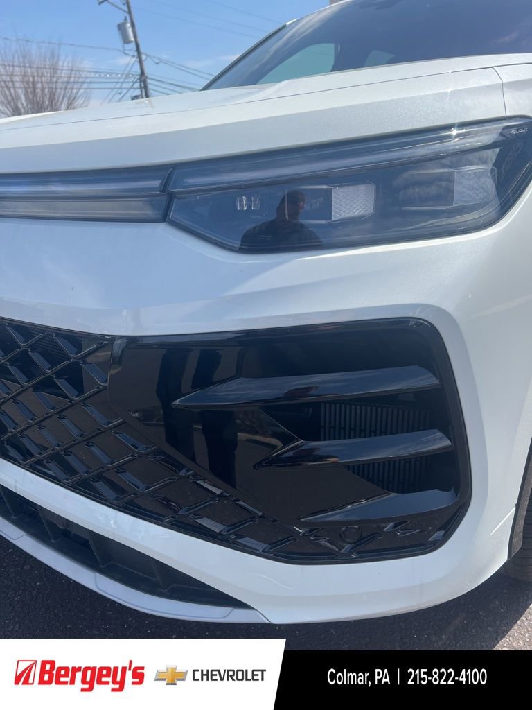 Used 2026 Volkswagen Tiguan SEL R-Line image 15