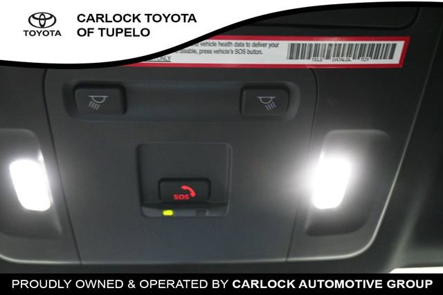 Used 2025 Toyota Camry SE FWD image 22
