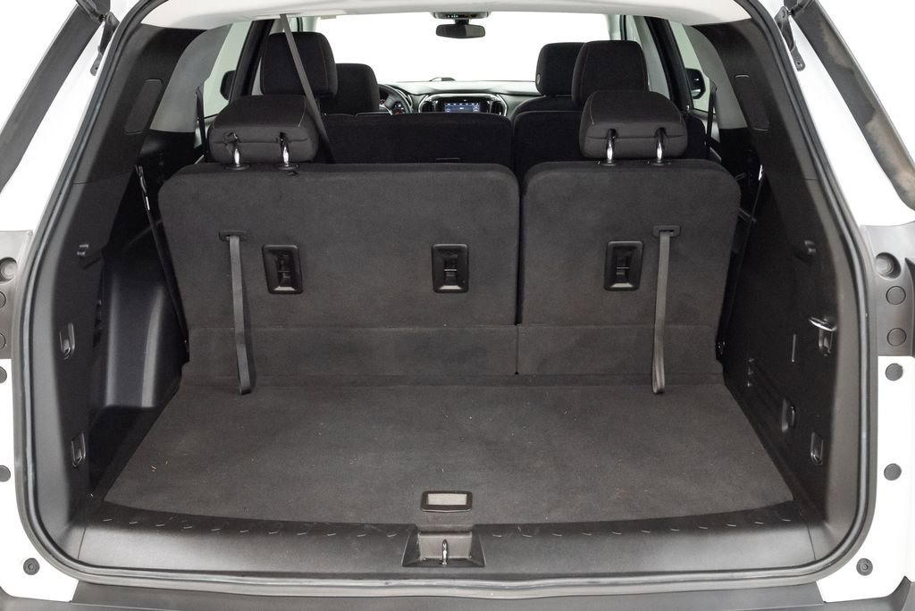 Used 2020 Chevrolet Traverse LS FWD image 29
