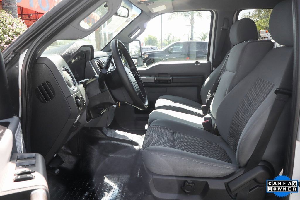 Used 2016 Ford F550 4x4 Crew Cab Super Duty image 16