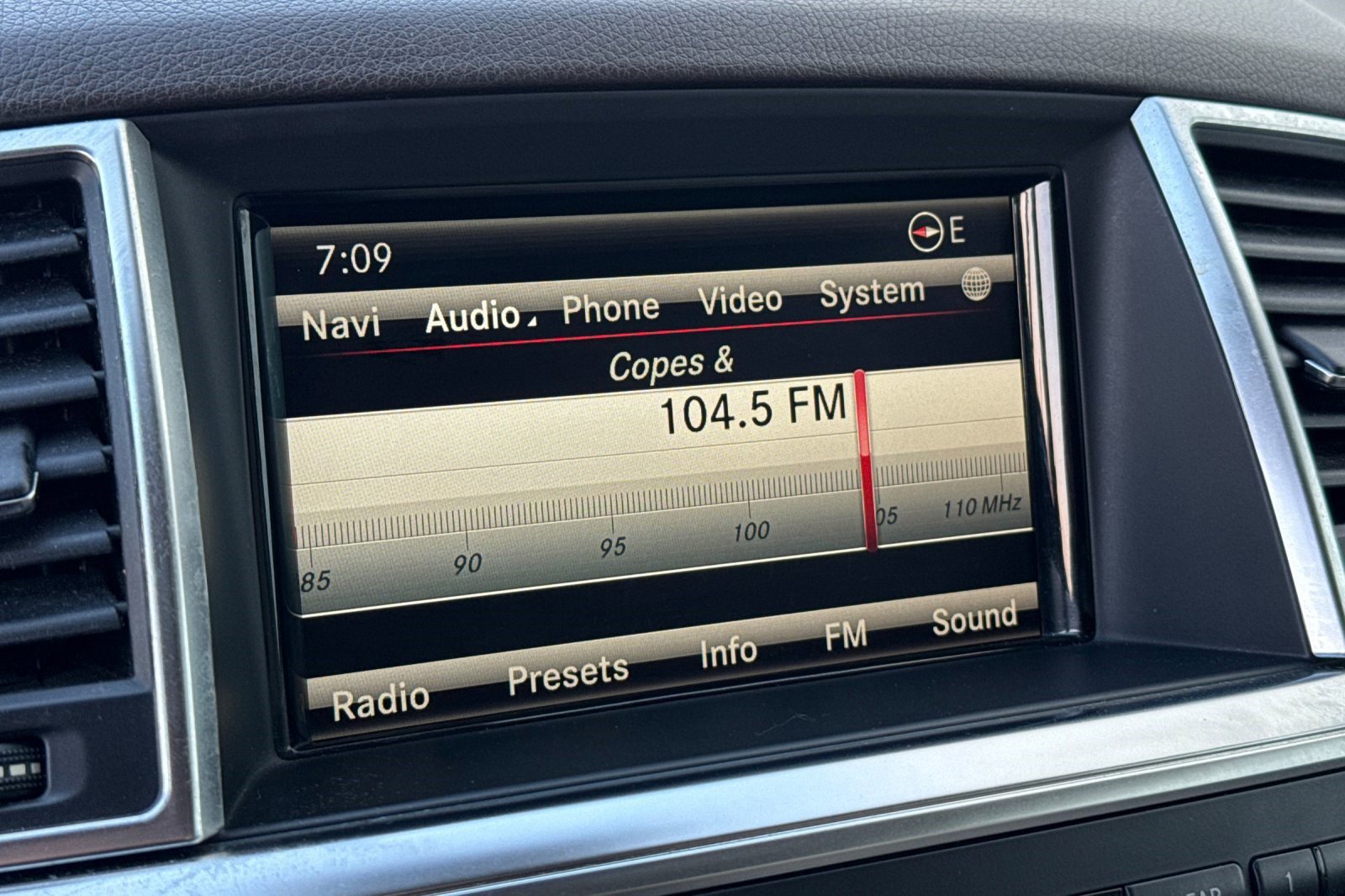 Used 2015 Mercedes-Benz ML 350 2WD image 24