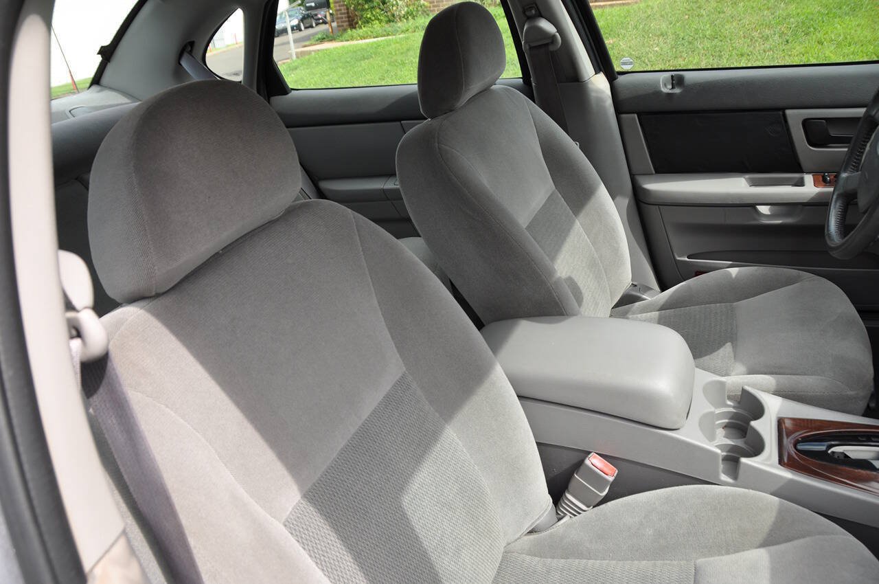 Used 2006 Ford Taurus SEL FWD image 22