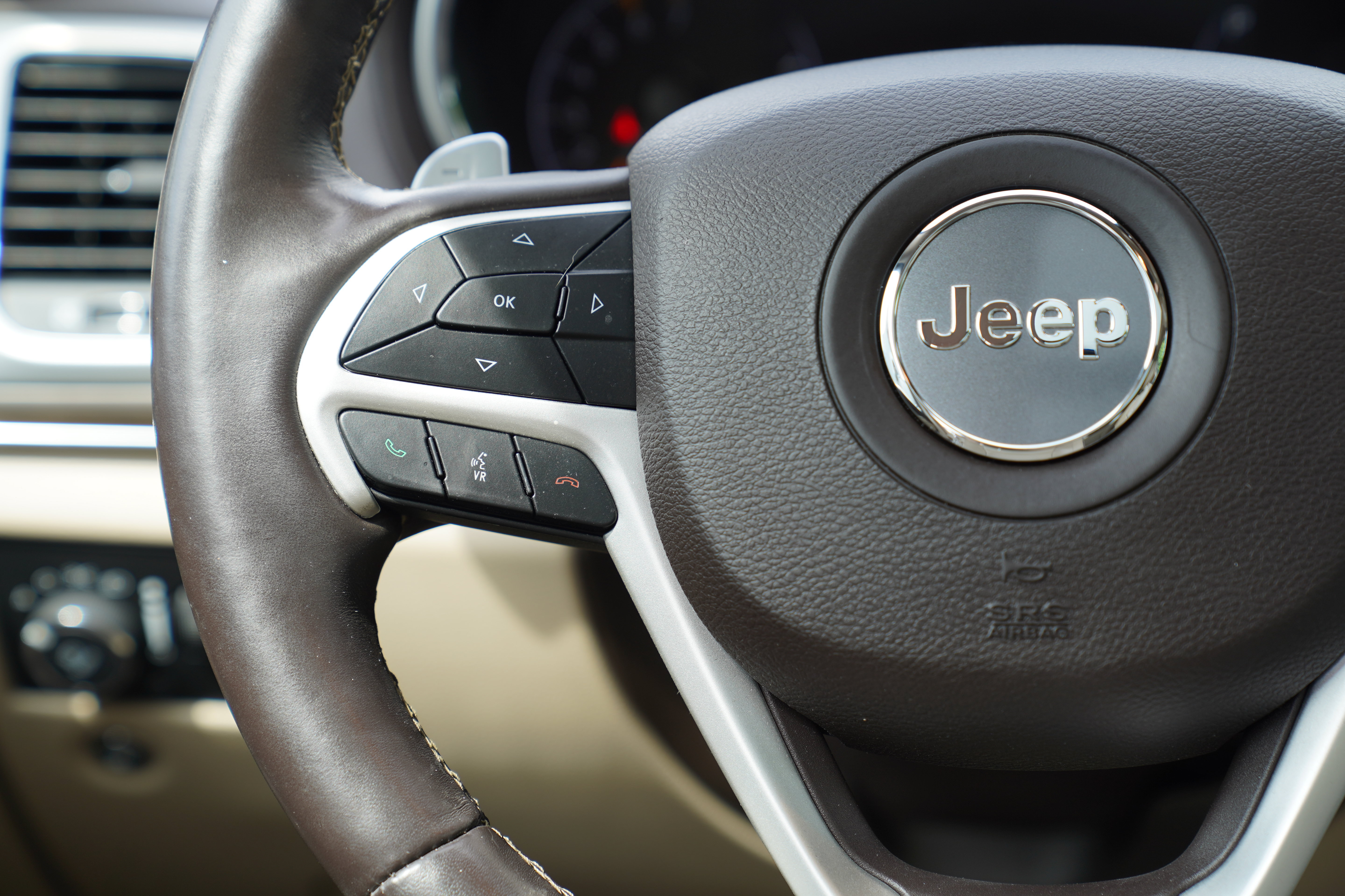 Used 2020 Jeep Grand Cherokee Summit w/ Platinum Series Group AWD/4WD image 19
