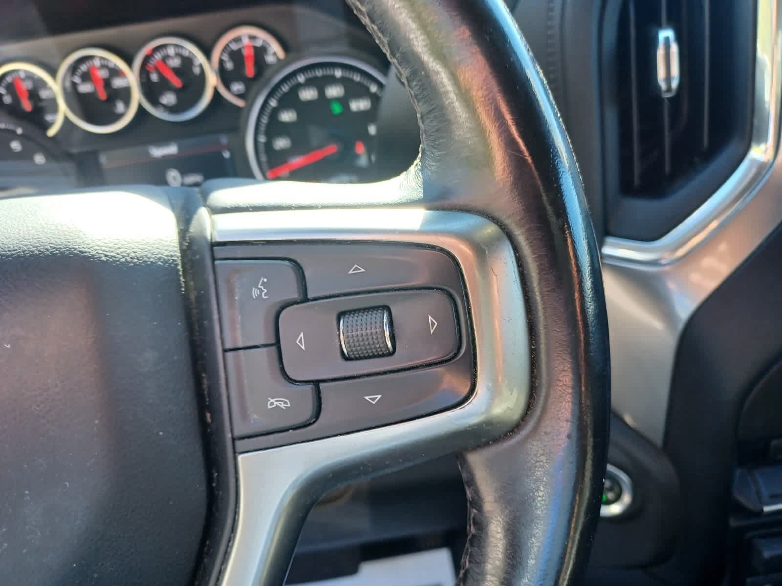 Used 2021 Chevrolet Silverado 1500 RST AWD/4WD image 15