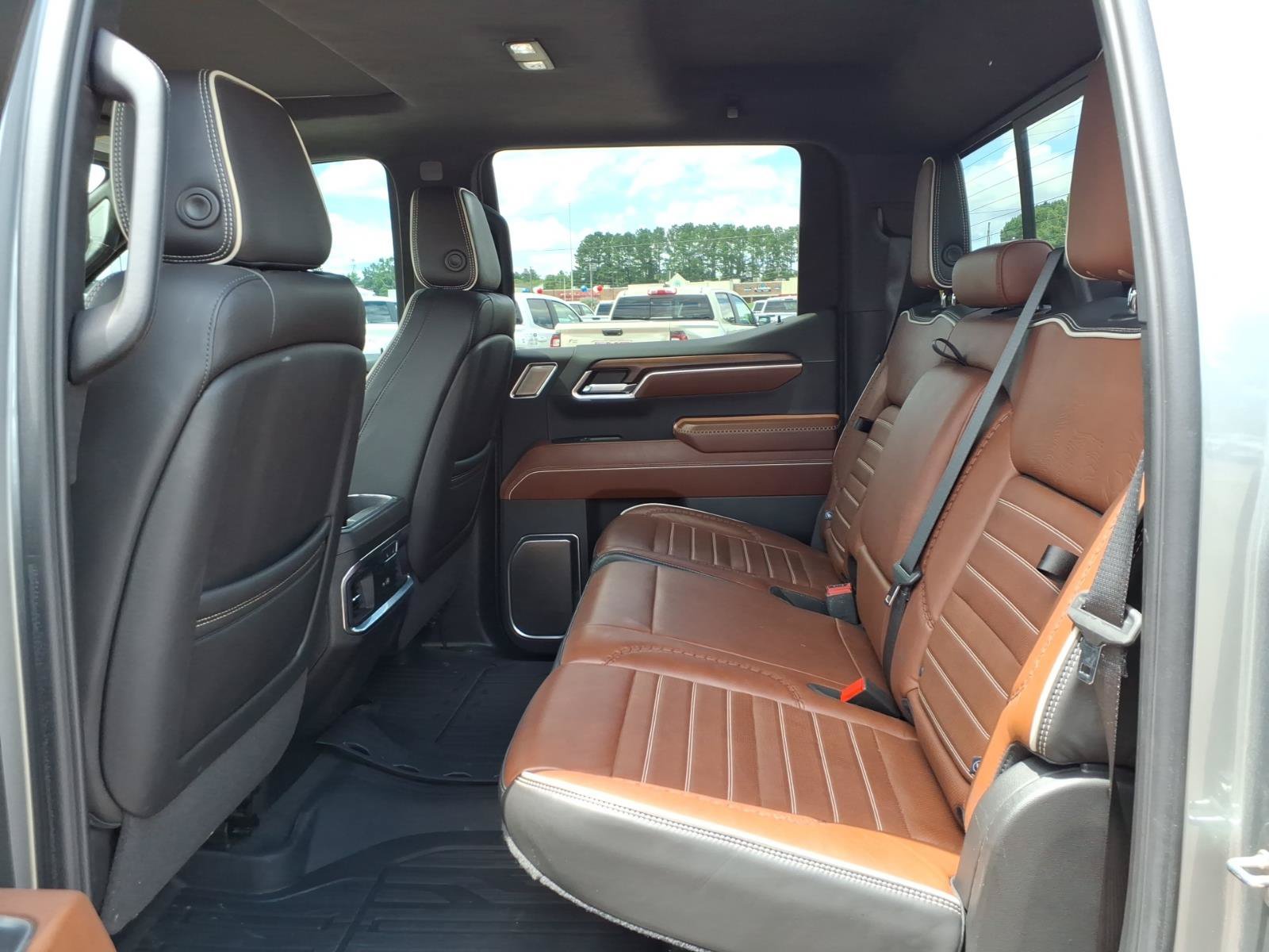Used 2024 GMC Sierra 1500 Denali Ultimate AWD/4WD image 22