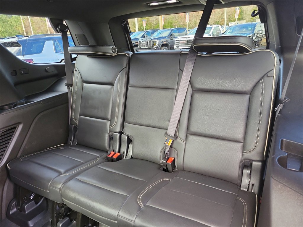 Used 2021 GMC Yukon SLT w/ SLT Premium Package image 20