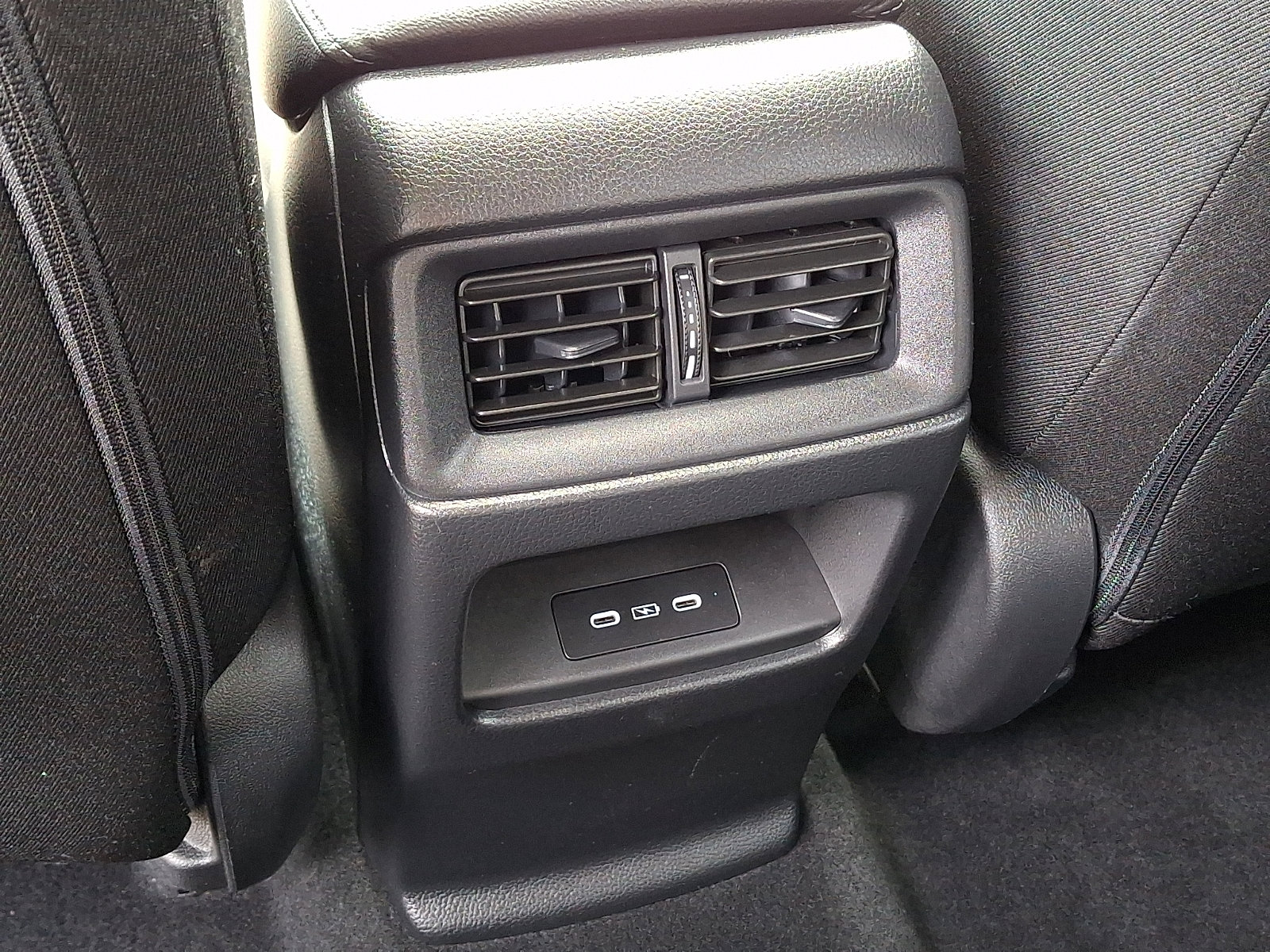 Used 2024 Honda CR-V EX image 11