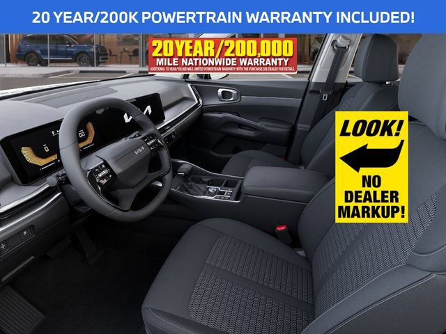 New 2026 Kia Sorento LX FWD image 17
