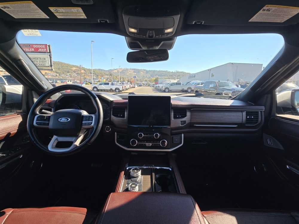 Used 2022 Ford Expedition Limited AWD/4WD image 15