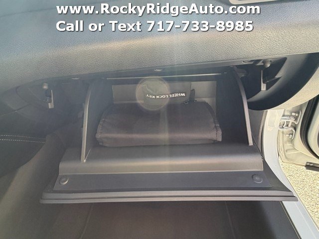 Used 2024 Nissan Altima 2.5 SV w/ SV Premium Package AWD/4WD image 33