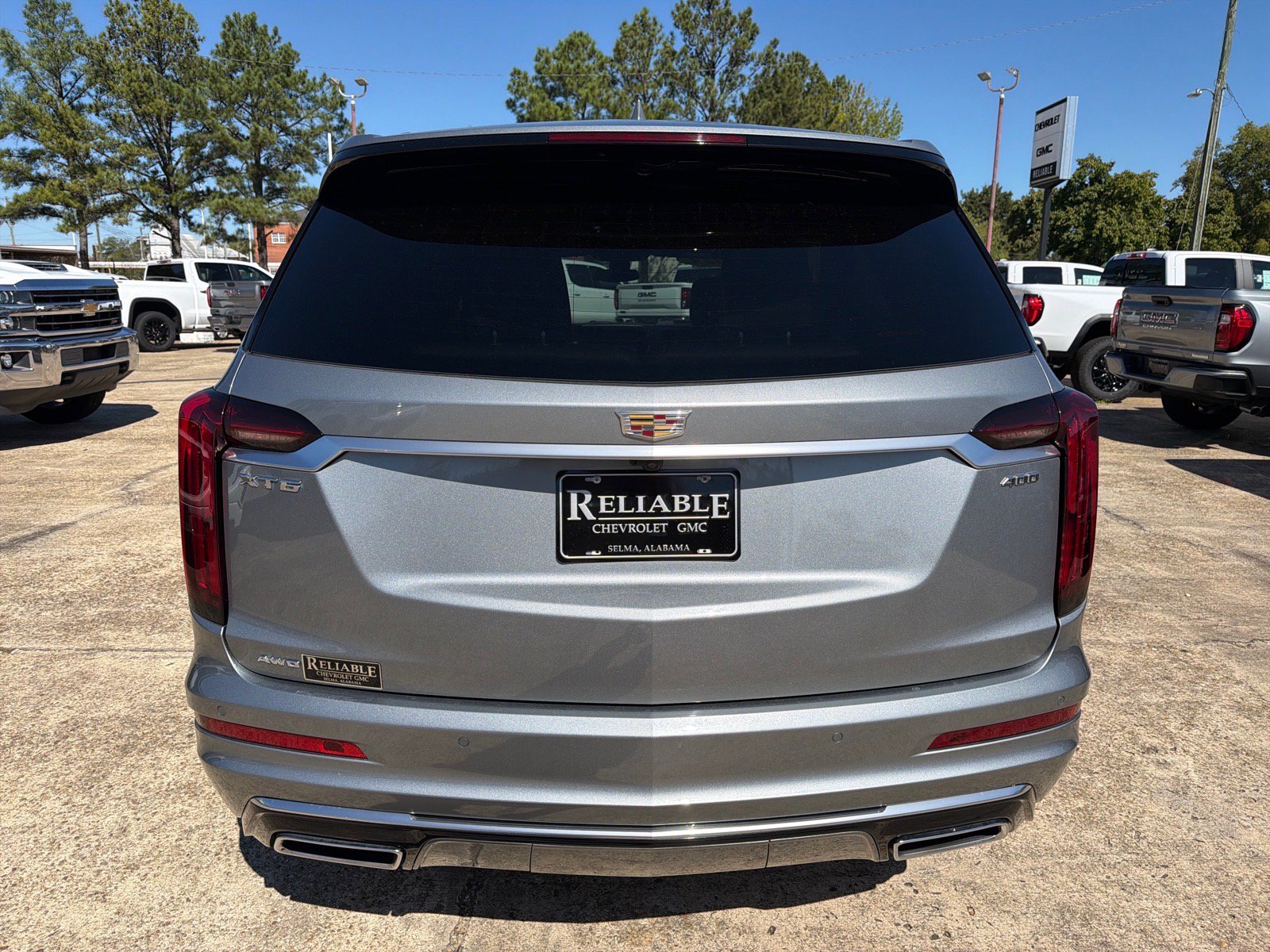 Used 2024 Cadillac XT6 Premium Luxury AWD/4WD image 5