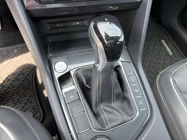 Used 2023 Volkswagen Tiguan SEL R-Line AWD/4WD image 22