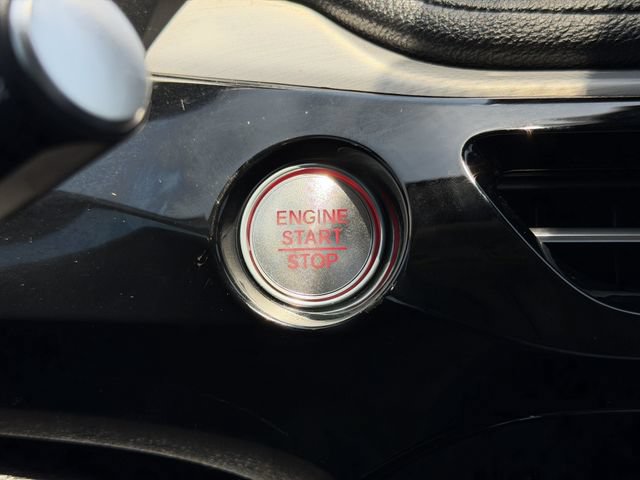 Used 2025 Acura MDX FWD image 19