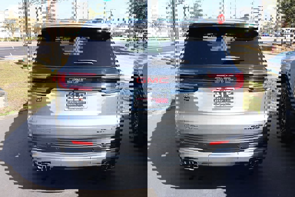 New 2025 GMC Acadia Elevation w/ Elevation Premium Package image 5