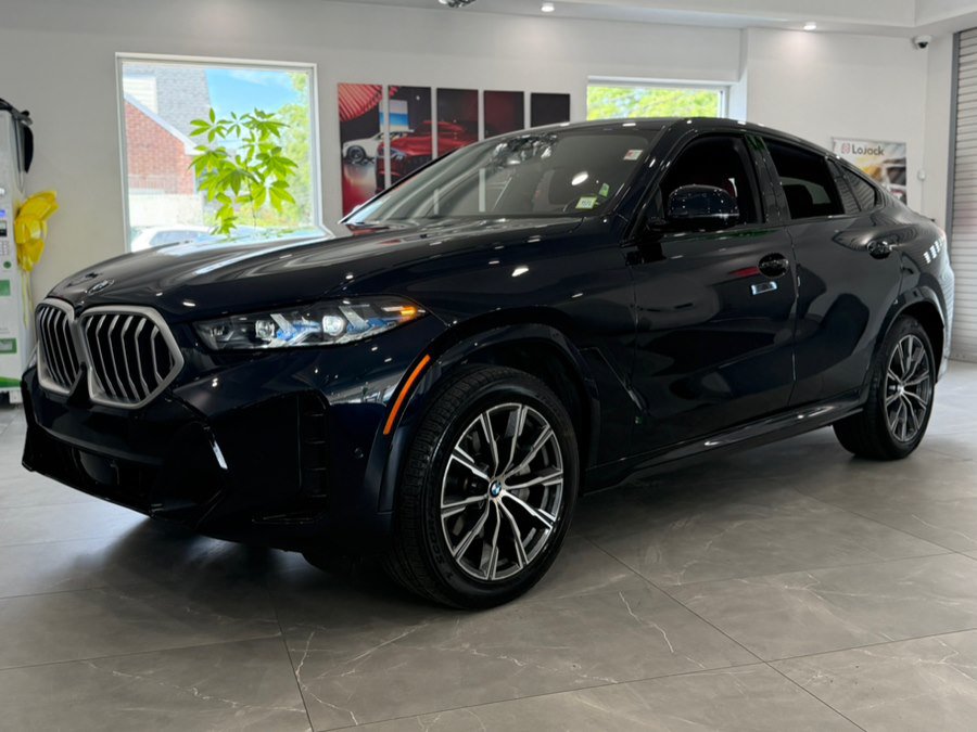 Used 2026 BMW X6 xDrive40i w/ Climate Comfort Package AWD/4WD image 4
