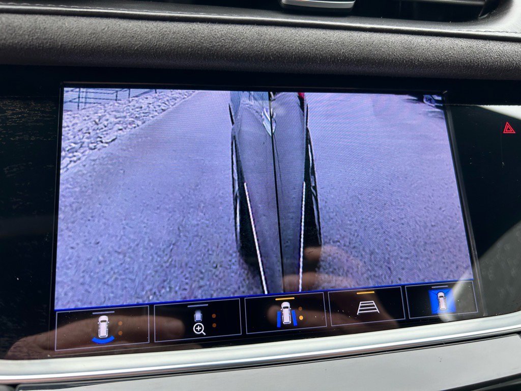 Used 2021 Cadillac XT5 Premium Luxury w/ Platinum Package image 35