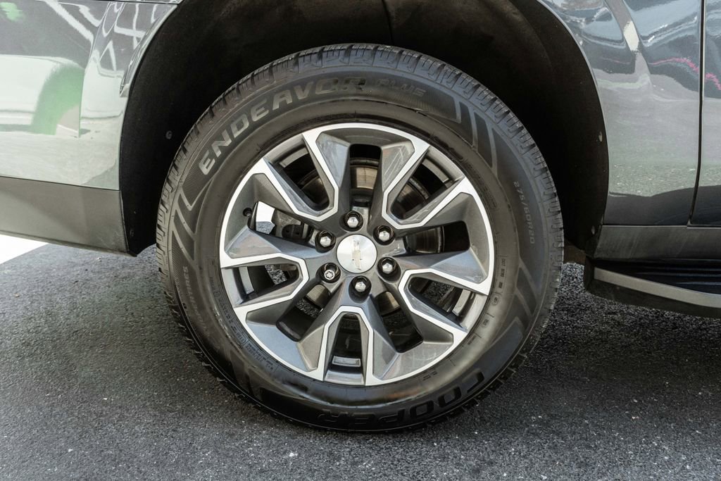 Used 2021 Chevrolet Suburban LS AWD/4WD image 27