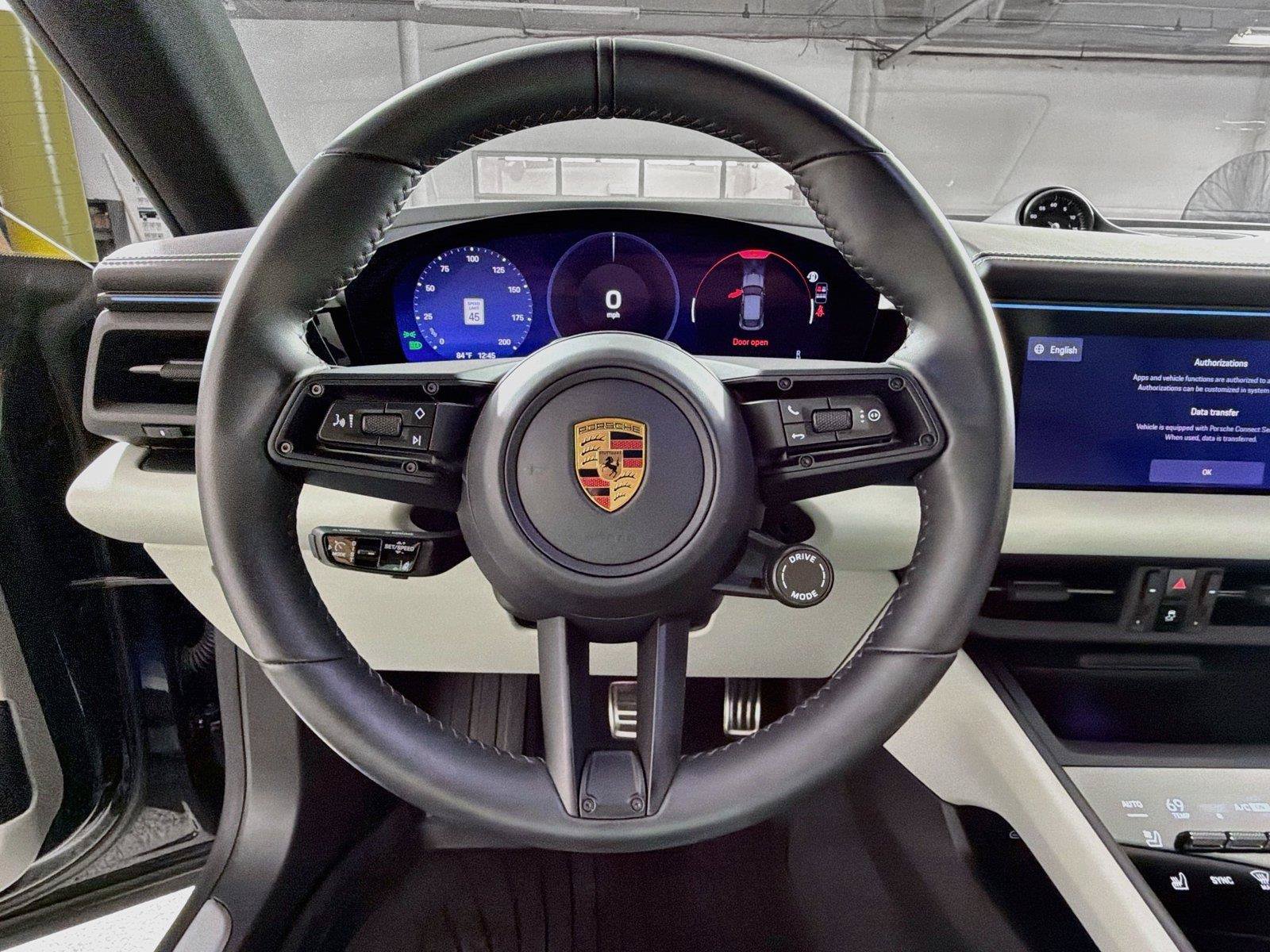 Certified 2026 Porsche Macan Electric RWD image 20
