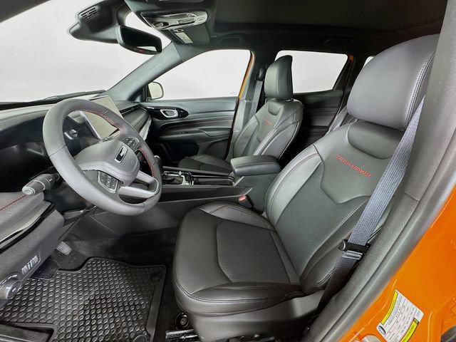 New 2026 Jeep Compass Trailhawk w/ Sun, Sound & Navigation Group image 21