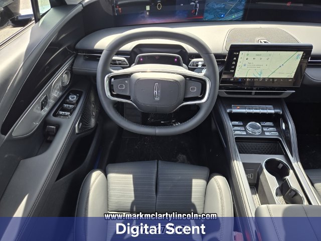 New 2026 Lincoln Nautilus Reserve AWD/4WD image 11
