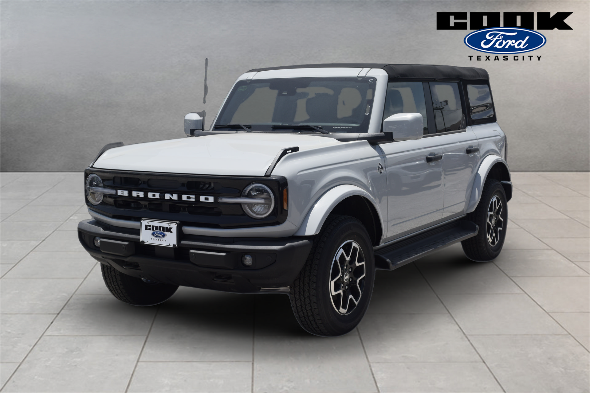 New 2026 Ford Bronco Outer Banks