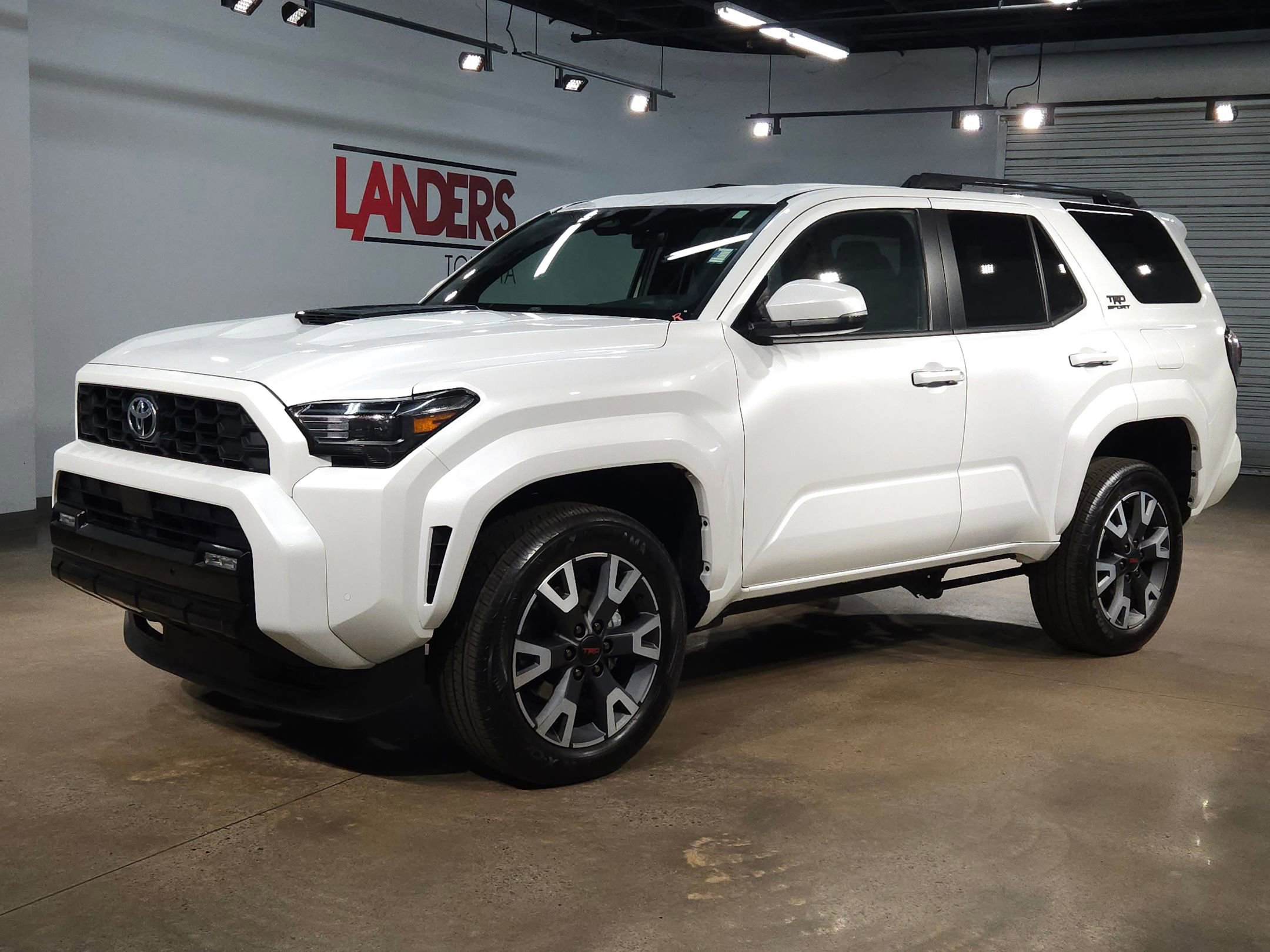 Certified 2025 Toyota 4Runner TRD Sport AWD/4WD image 3