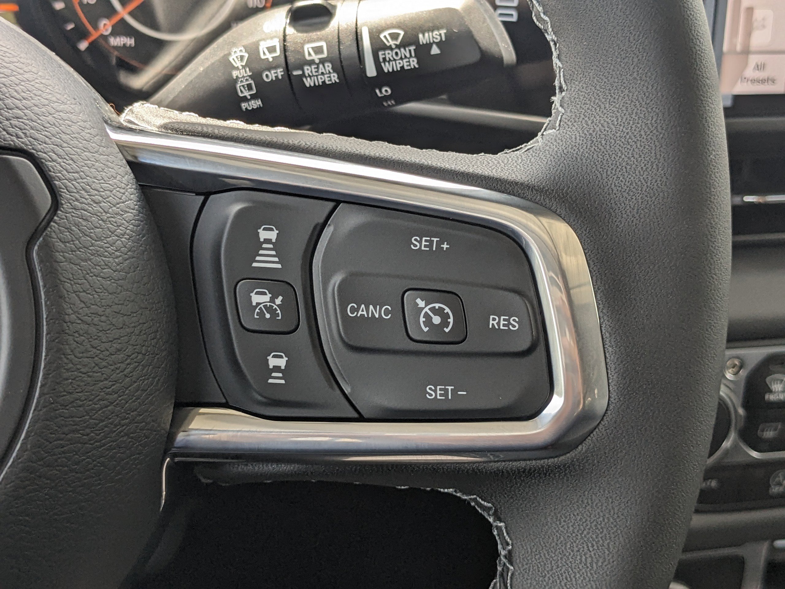 New 2025 Jeep Wrangler Unlimited Sahara image 25