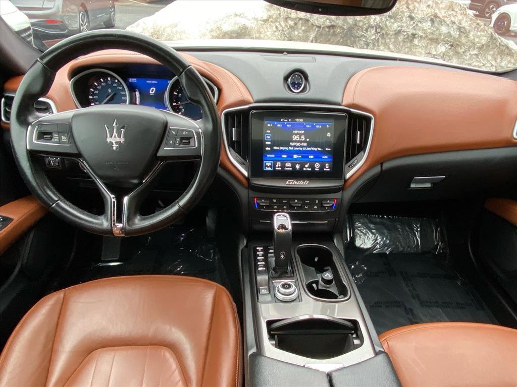 Used 2019 Maserati Ghibli image 11