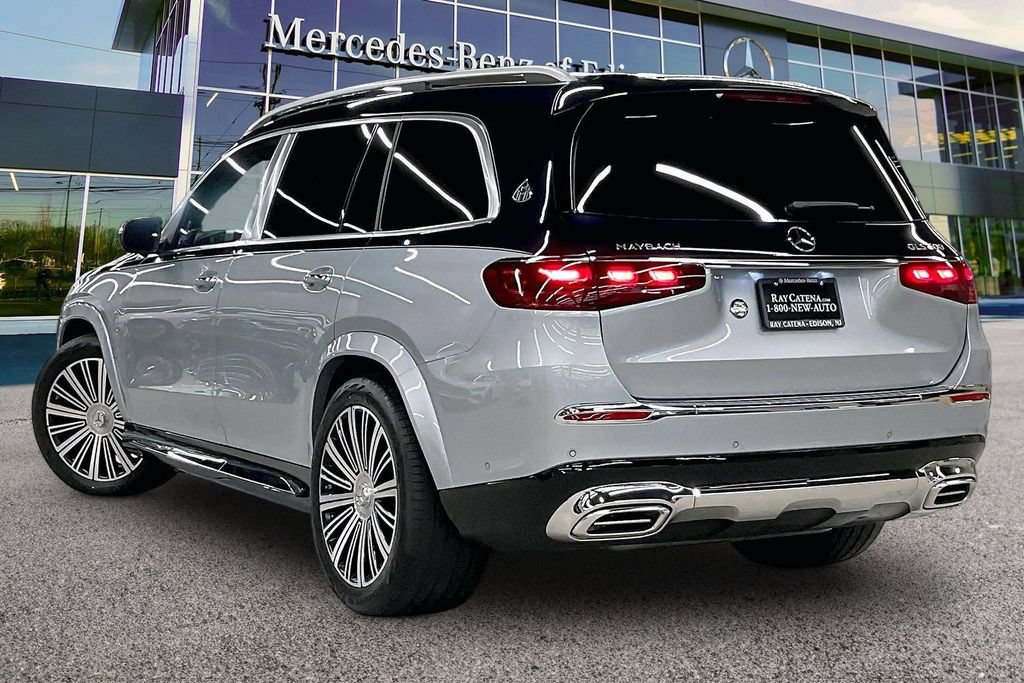 New 2026 Mercedes-Benz Maybach GLS 600 4MATIC image 3