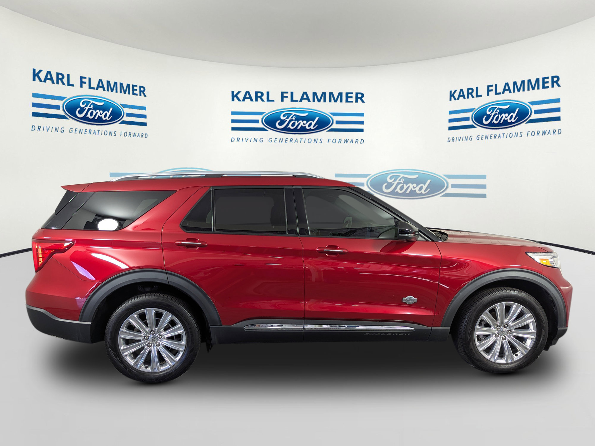 Certified 2021 Ford Explorer King Ranch w/ Premium Technology Package AWD/4WD image 2