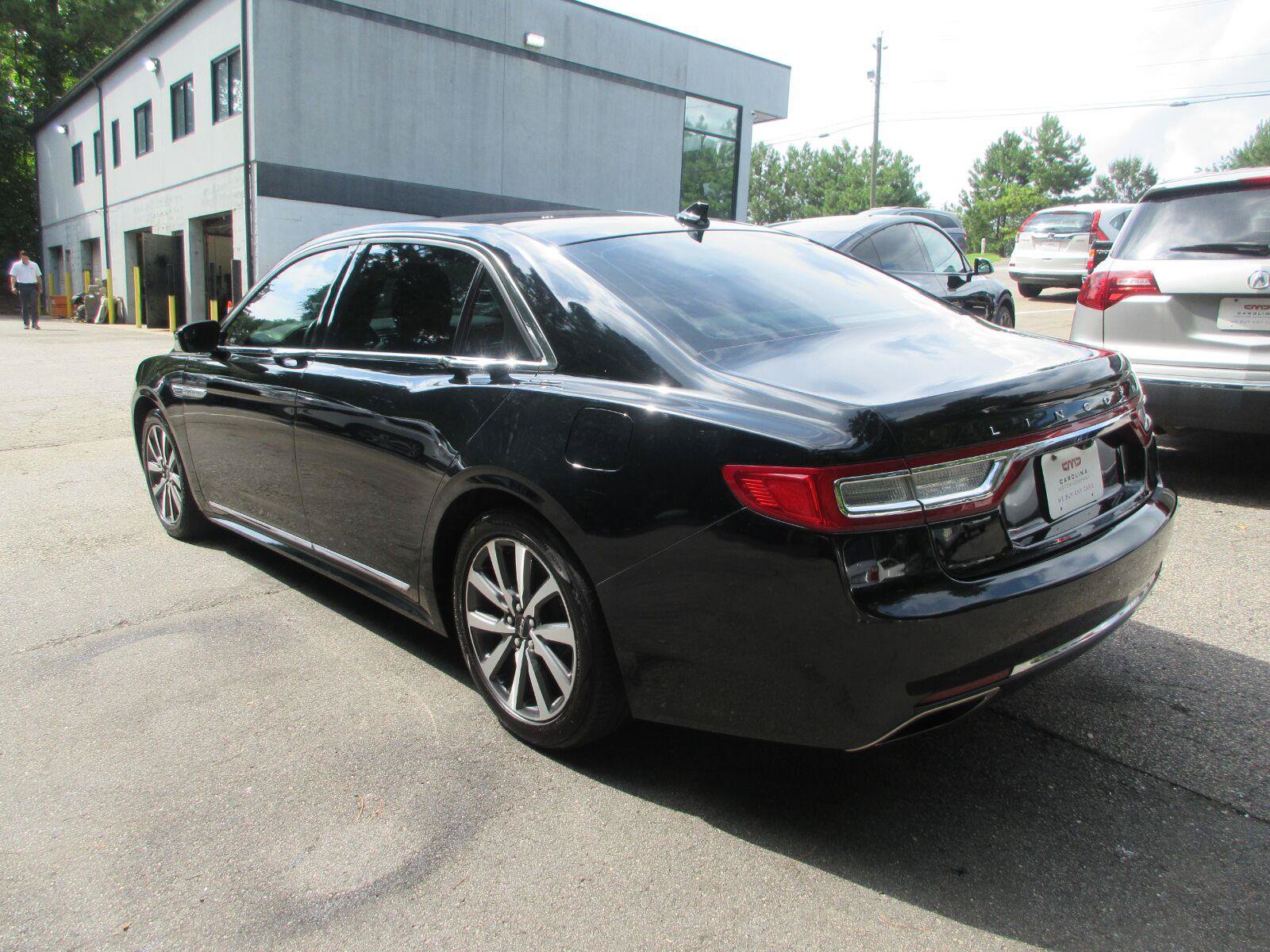 Used 2018 Lincoln Continental AWD w/ Equipment Group 500A image 7