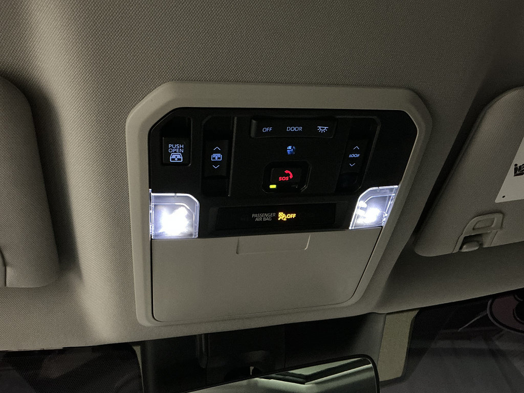 Used 2023 Toyota Tundra Limited w/ Power Package AWD/4WD image 20