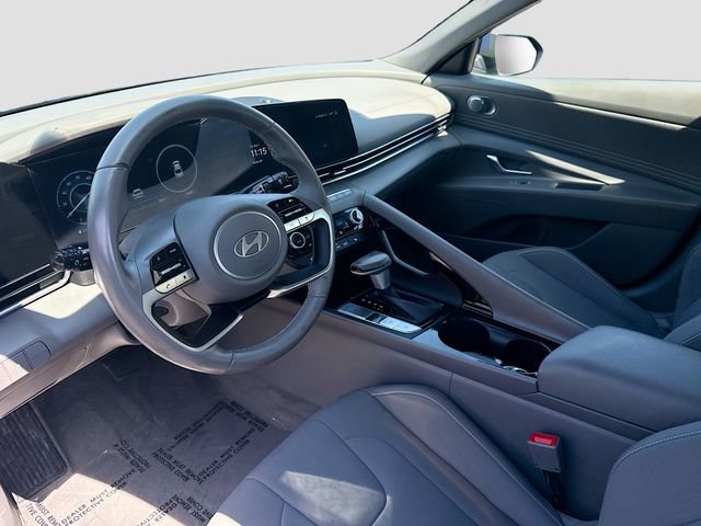 Certified 2024 Hyundai Elantra SEL w/ Convenience Package FWD image 9