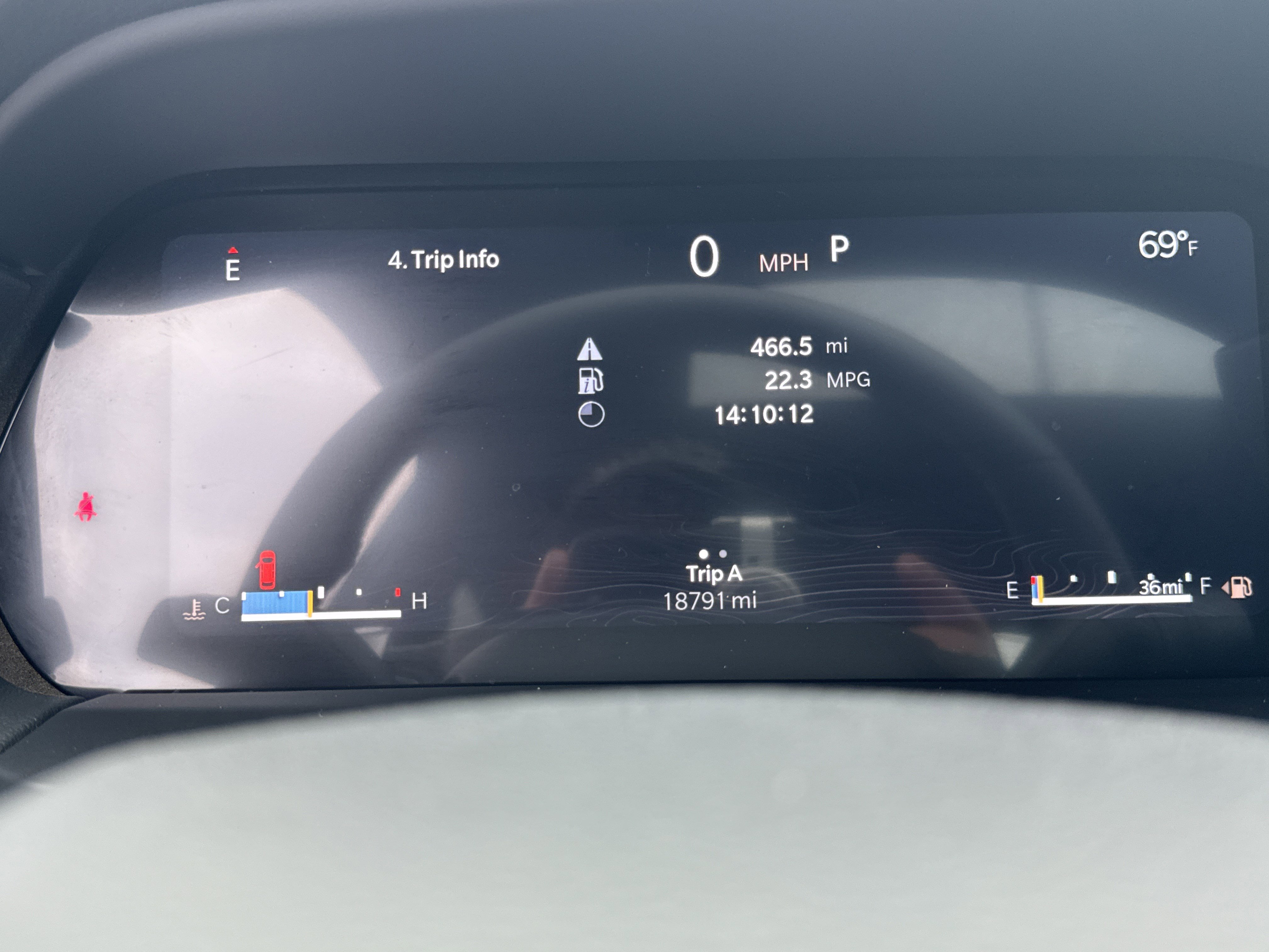 Used 2025 Jeep Grand Cherokee Laredo X w/ Luxury Tech Group I image 33