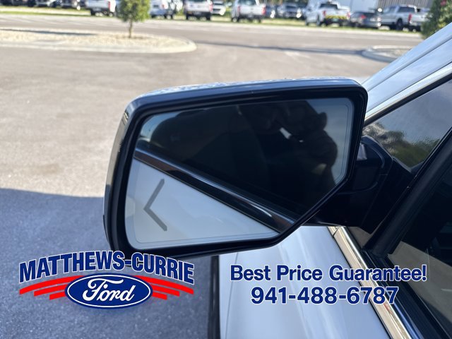 Used 2016 GMC Yukon SLT w/ Open Road Package AWD/4WD image 8