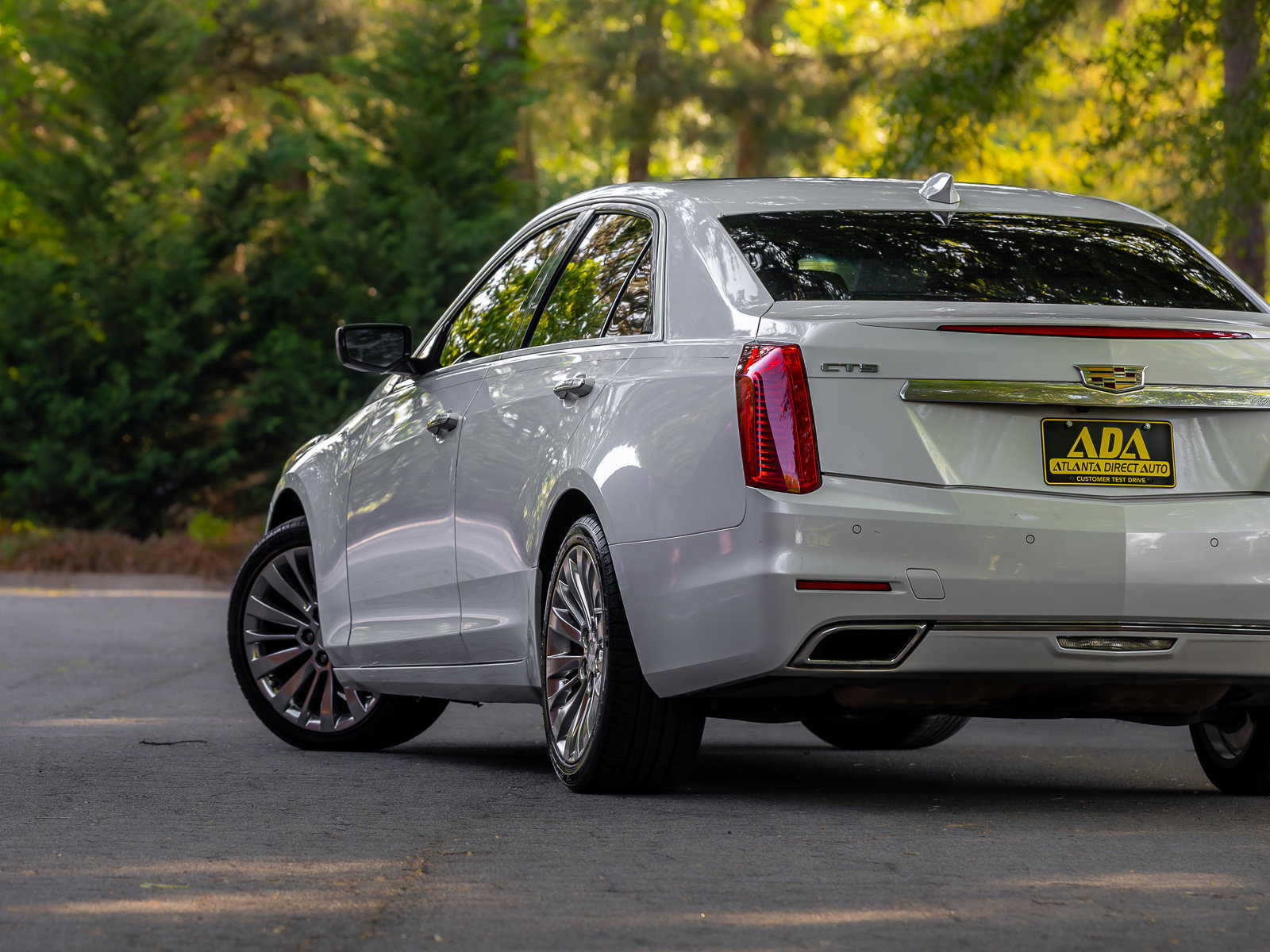 Used 2016 Cadillac CTS Luxury RWD image 27