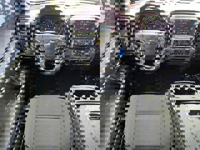 Used 2018 Chevrolet Silverado 1500 LT w/ LT Eassist Package image 8