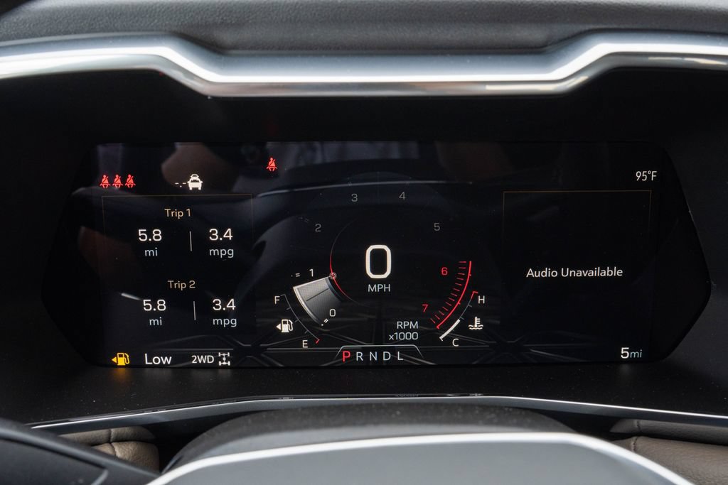 New 2026 GMC Canyon Denali AWD/4WD image 32