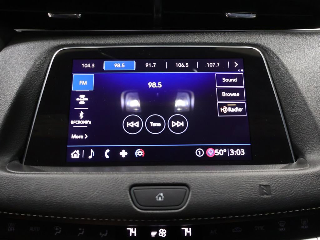 Used 2020 Cadillac XT4 Premium Luxury image 30