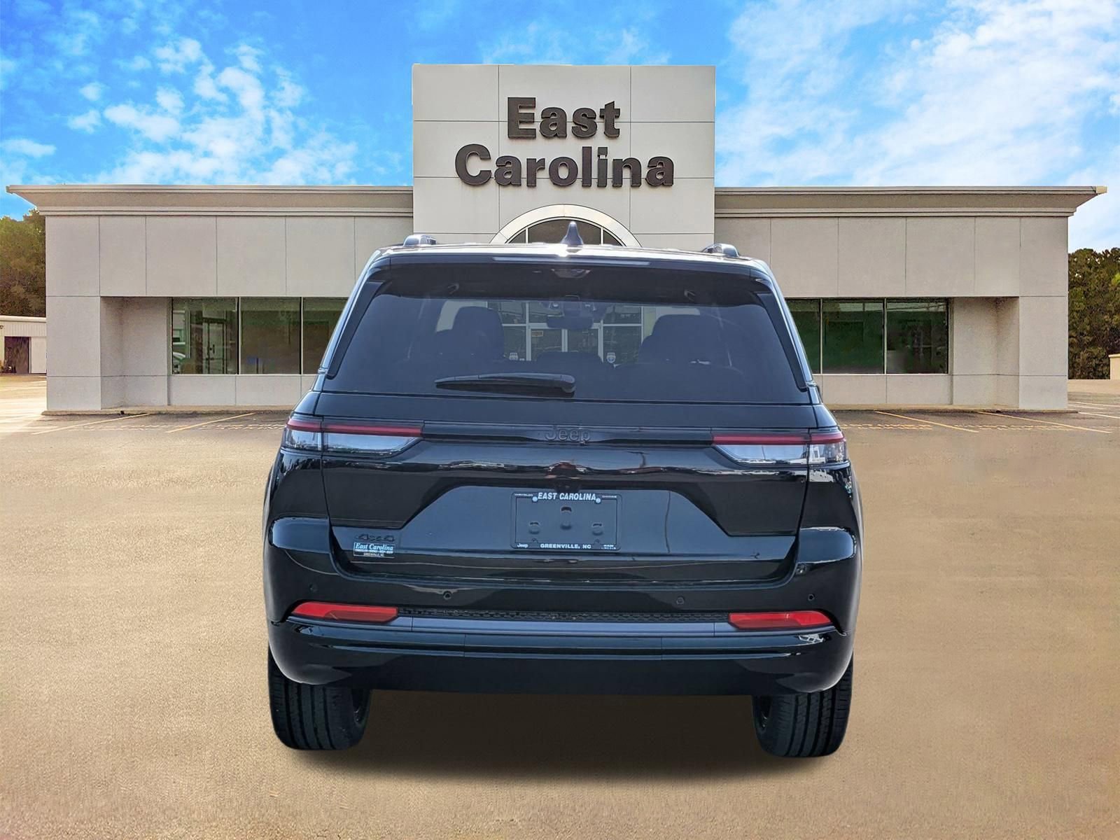 New 2026 Jeep Grand Cherokee Limited AWD/4WD image 4