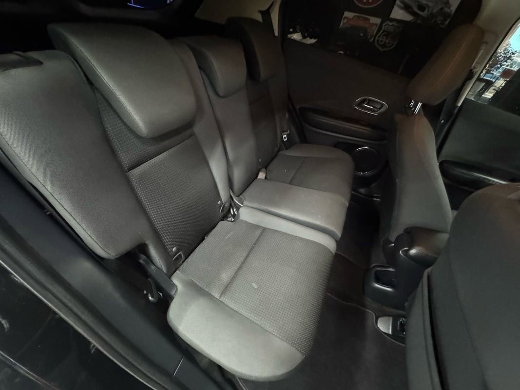 Used 2022 Honda HR-V EX image 17